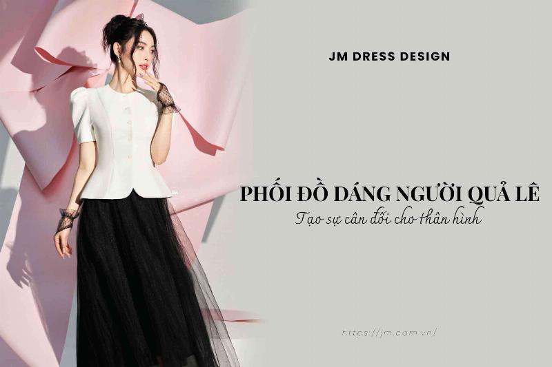 Áo dài học sinh cổ vuông dáng quả lê
