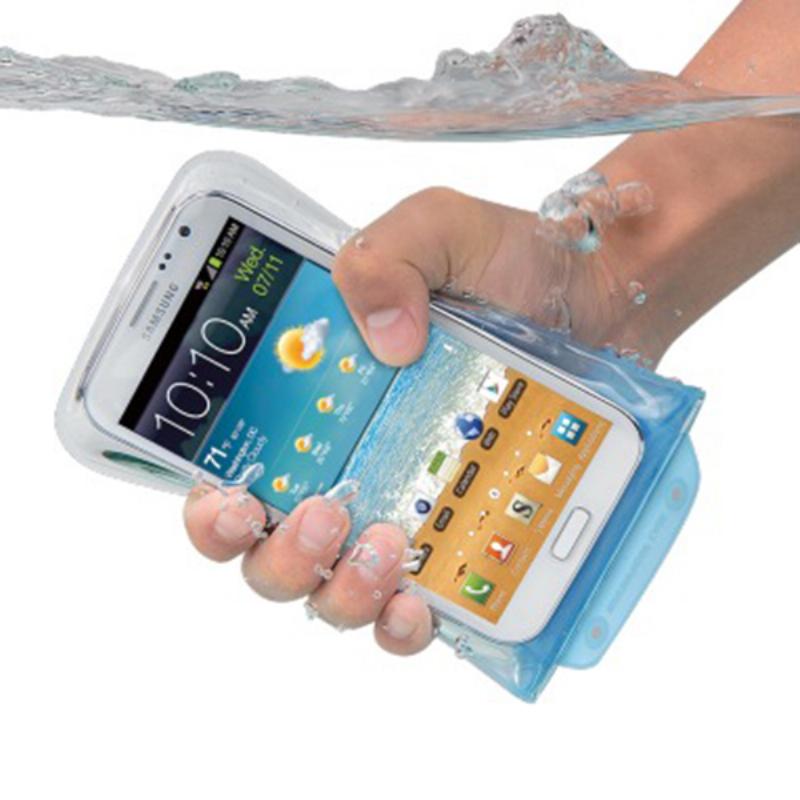 So sánh chất liệu PVC và TPU trong túi đựng điện thoại chống nước