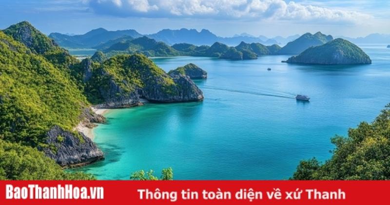 Một khung cảnh bãi biển đông đúc với mọi người đang tận hưởng kỳ nghỉ gợi nhớ kỷ niệm