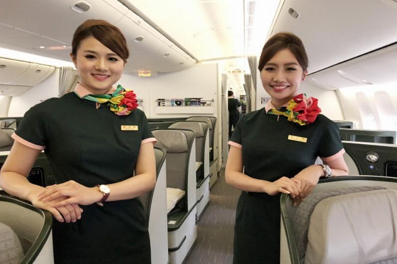 Sự tiến hóa đồng phục tiếp viên hàng không